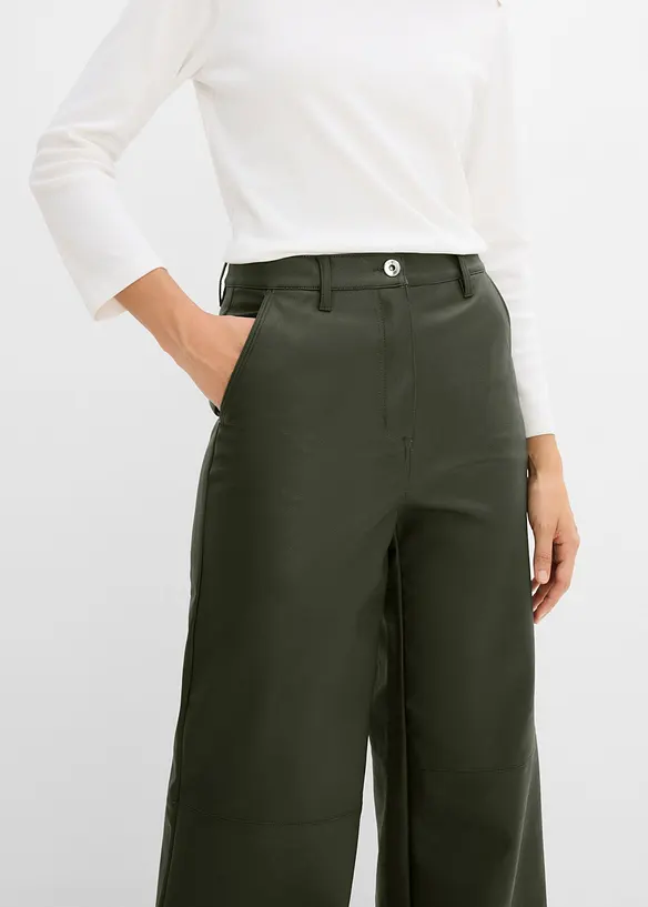 Pantaloni in similpelle, bonprix