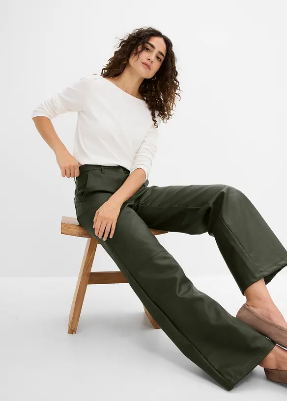 Pantaloni in similpelle, bonprix