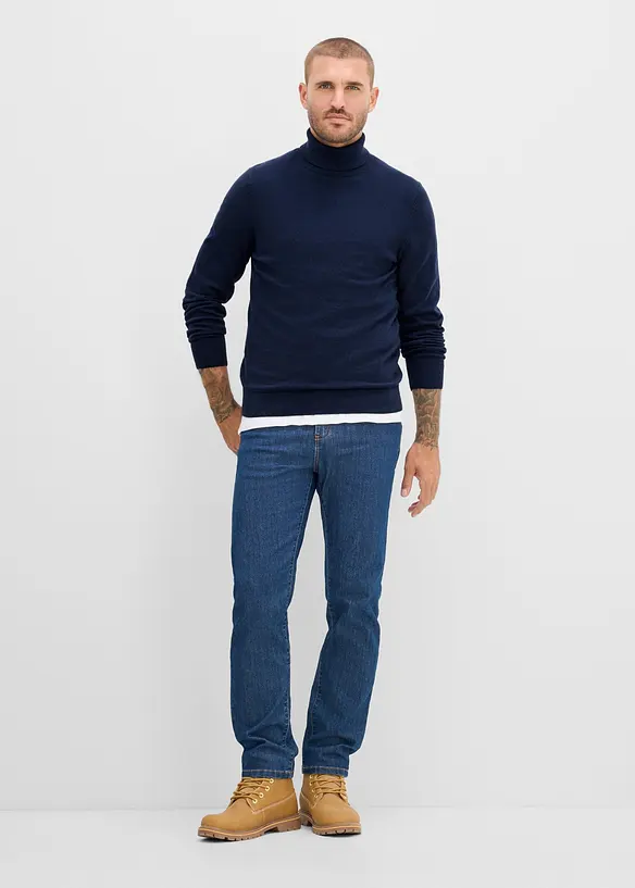 Maglione a collo alto in filato fine con pregiata lana merino, slim fit, bonprix