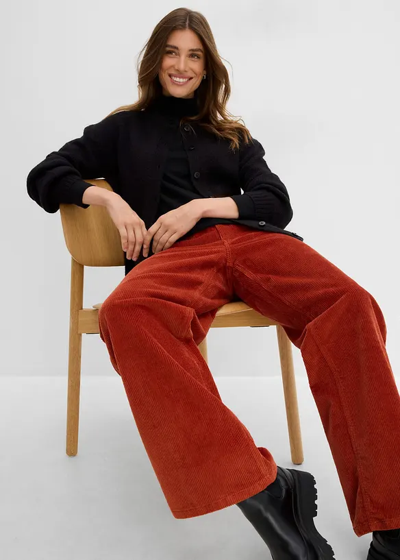 Pantaloni in velluto a coste di misto cotone, bonprix