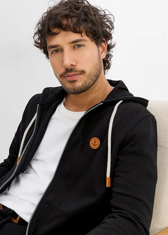 Felpa con zip, cappuccio e dettagli in similpelle, bonprix