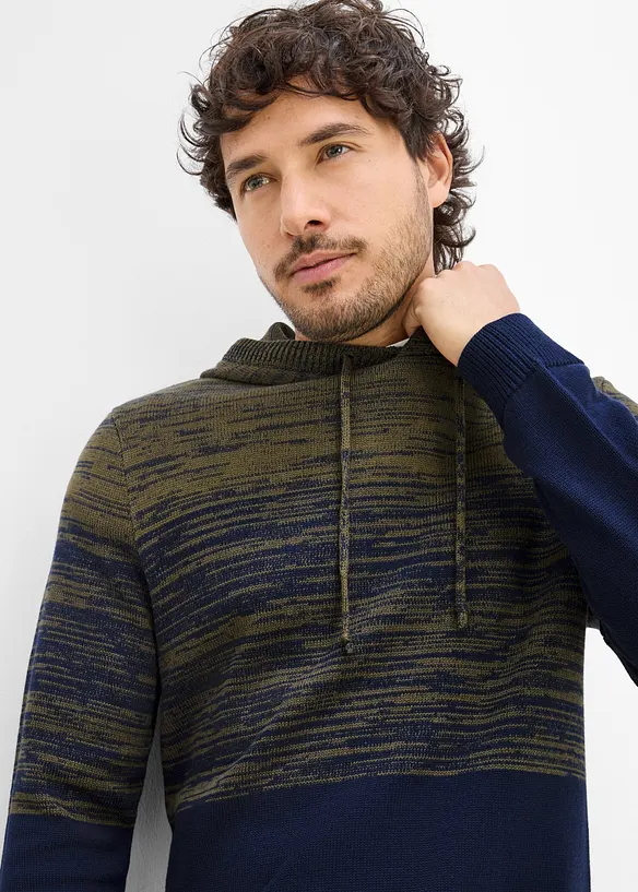 Maglione in filato fine con cappuccio, regular fit, bonprix