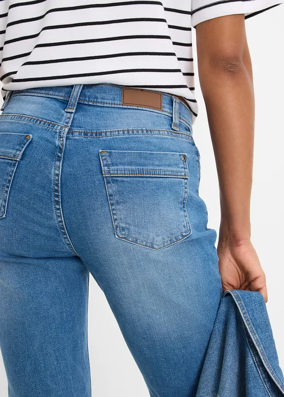 Jeans elasticizzati straight, vita media, bonprix