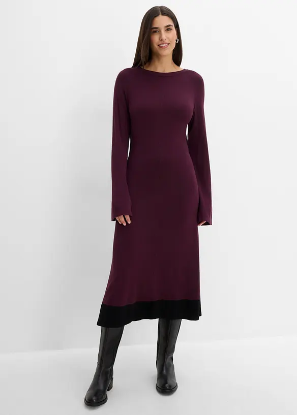 Abito in maglia di misto viscosa con dettagli a contrasto, bonprix