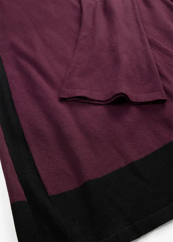 Abito in maglia di misto viscosa con dettagli a contrasto, bonprix