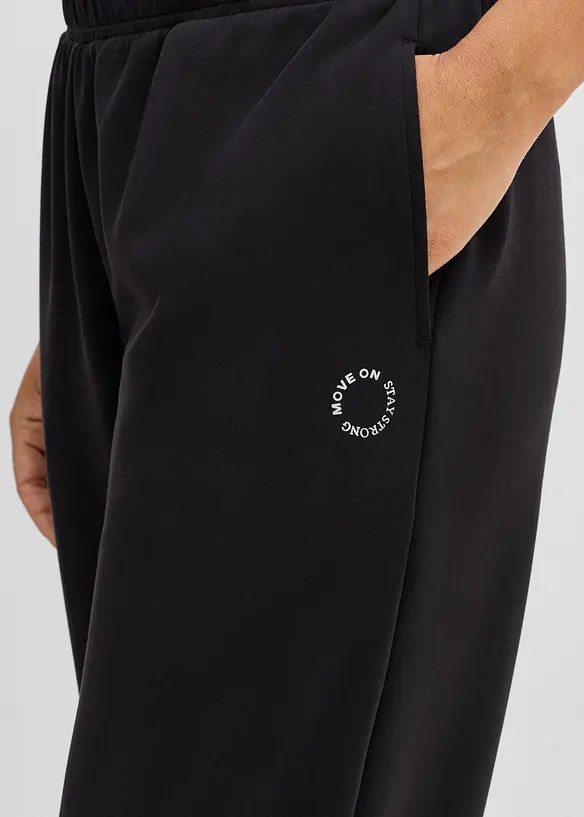 Pantaloni da jogging sportivi con modal, ultramorbidi, bonprix