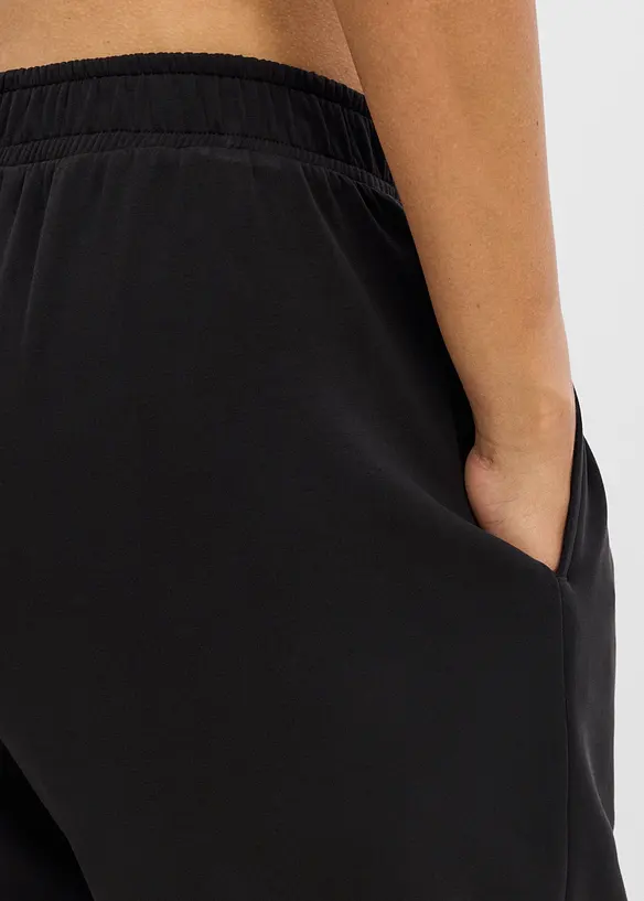 Pantaloni da jogging sportivi con modal, ultramorbidi, bonprix