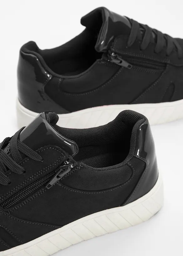Sneaker con soletta imbottita, bonprix