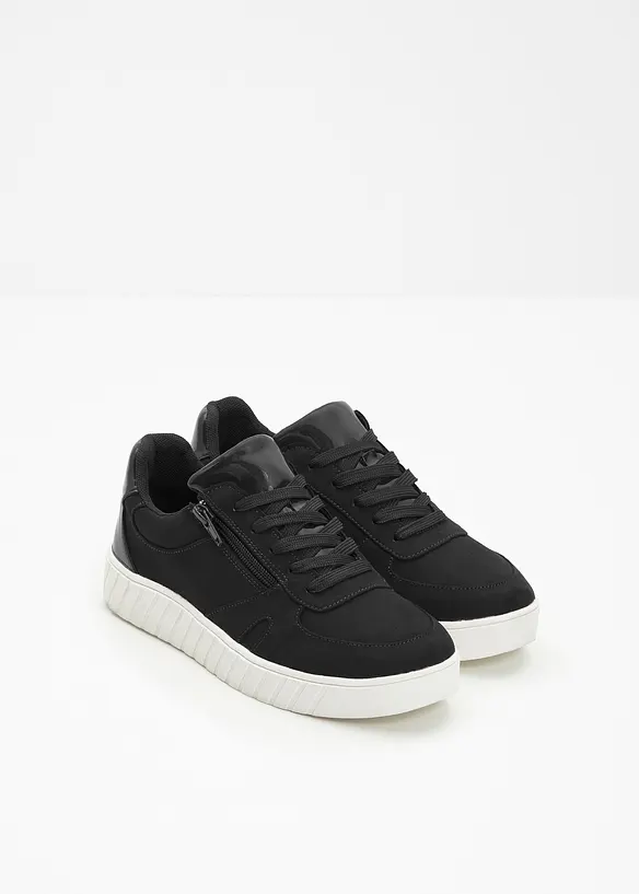 Sneaker con soletta imbottita, bonprix