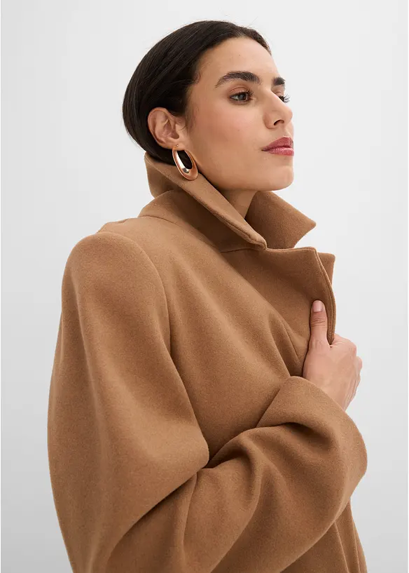 Cappotto corto in simil lana, bonprix