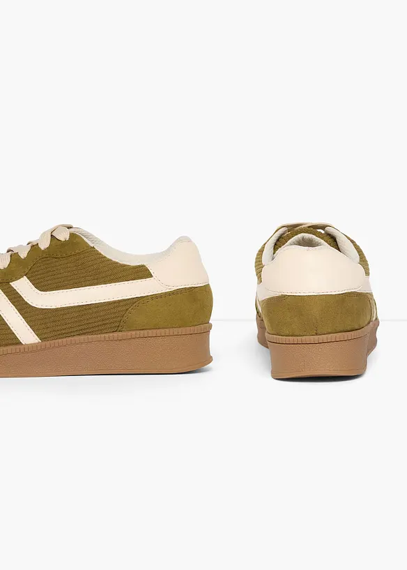 Sneaker con dettagli in velluto, bonprix