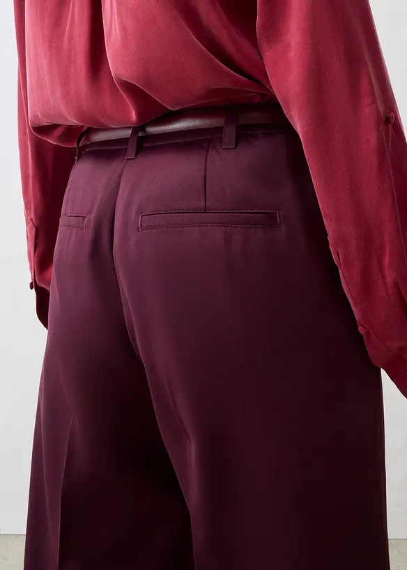 Pantaloni da completo in morbido misto lana dalla linea dritta, bonprix