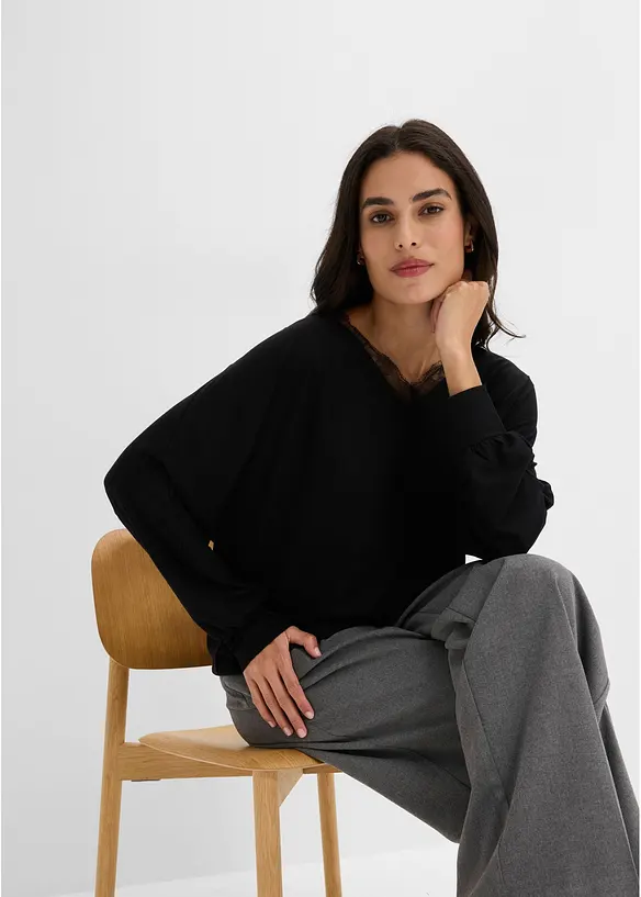 Maglia lunga in viscosa con maniche a pipistrello, bonprix