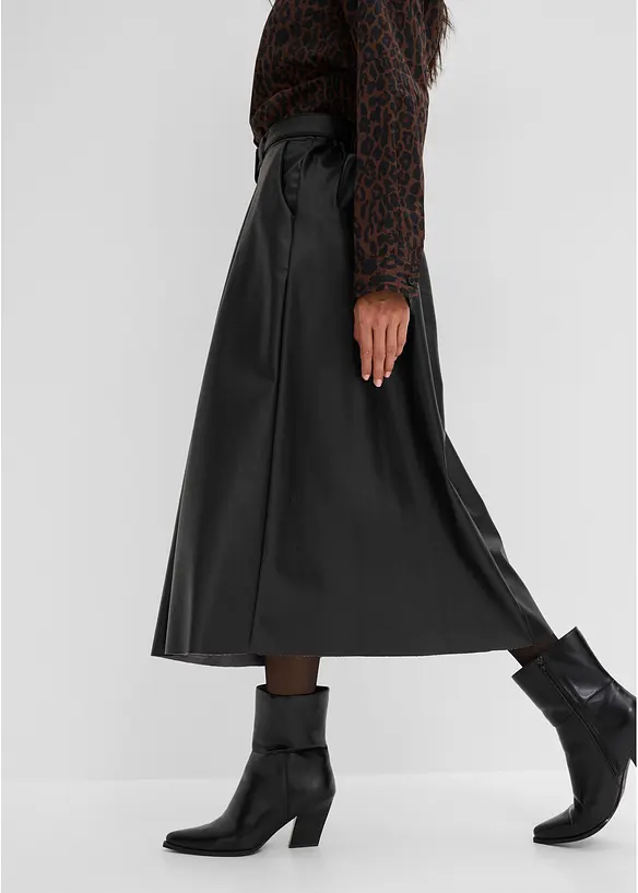 Gonna a pieghe in similpelle con cintura (set 2 pezzi), bonprix