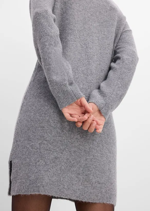 Abito in maglia con applicazione, bonprix