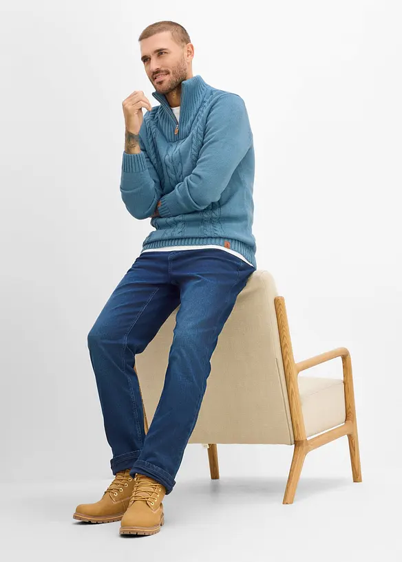 Maglione in lavorazione a trecce con collo e zip, bonprix