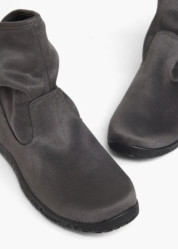 Stivaletti barefoot con suola flessibile, bonprix