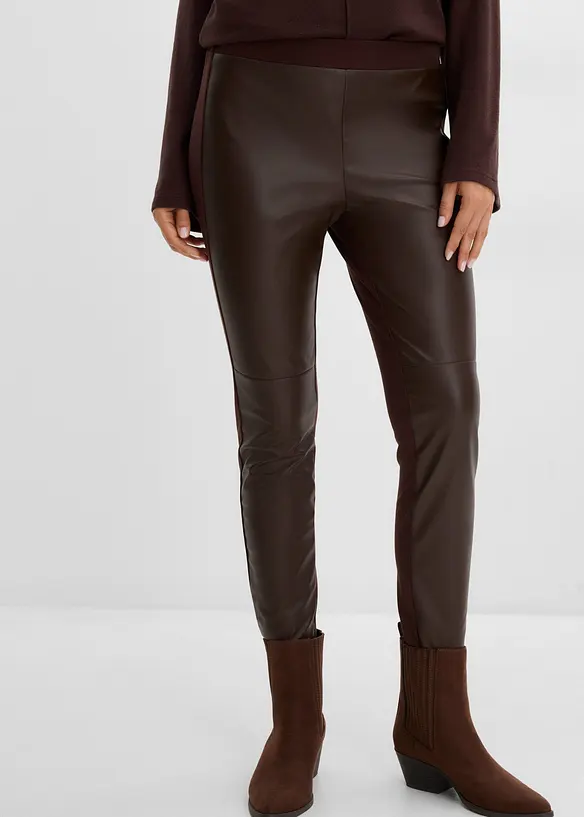 Leggings in similpelle con impunture al ginocchio, bonprix