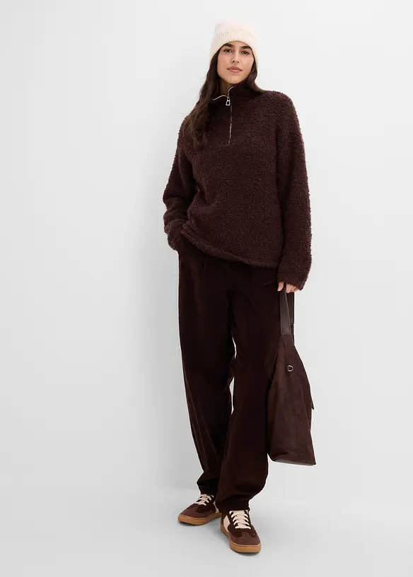 Maglione con collo alto e zip in boucl&eacute;, bonprix