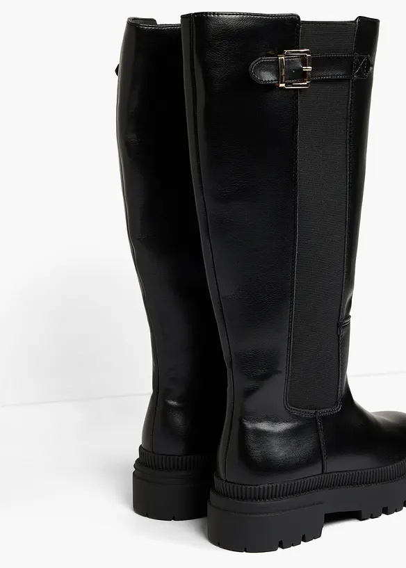 Stivali larghi foderati con plateau e inserto elasticizzato, bonprix