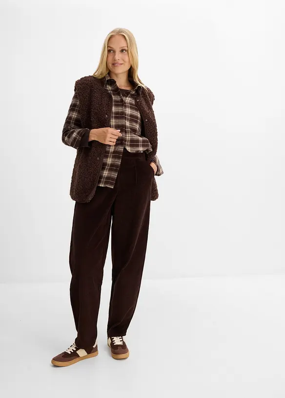 Pantaloni barrel in velluto a coste larghe, bonprix