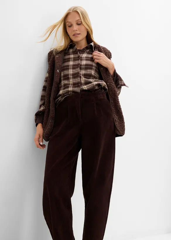 Pantaloni barrel in velluto a coste larghe, bonprix