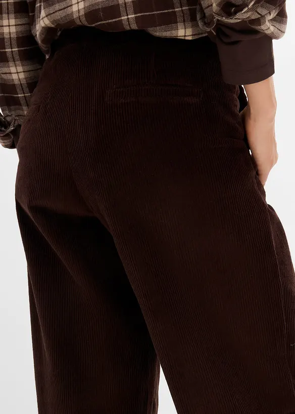 Pantaloni barrel in velluto a coste larghe, bonprix