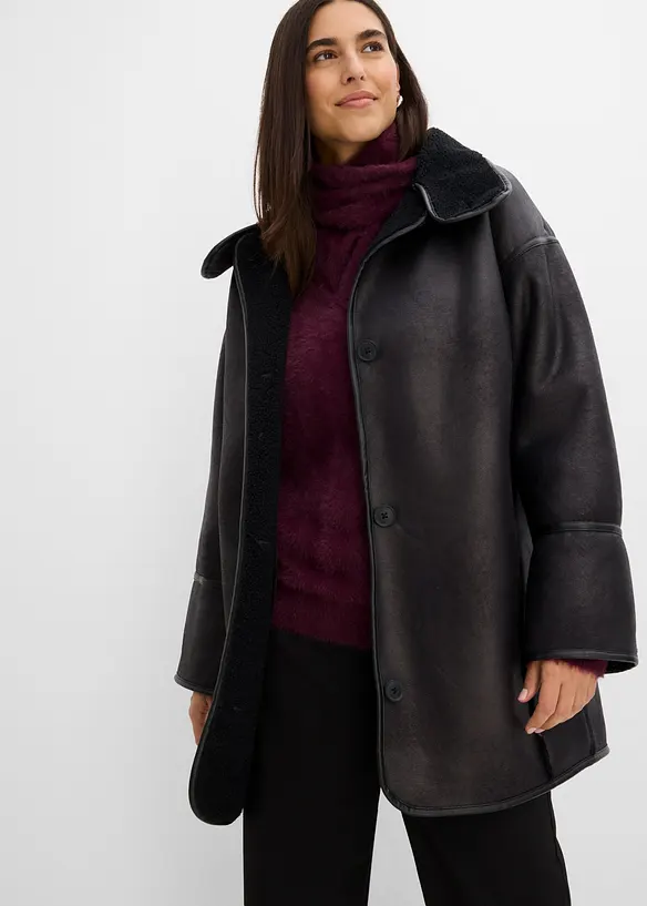 Giacca oversize di montone sintetico, bonprix