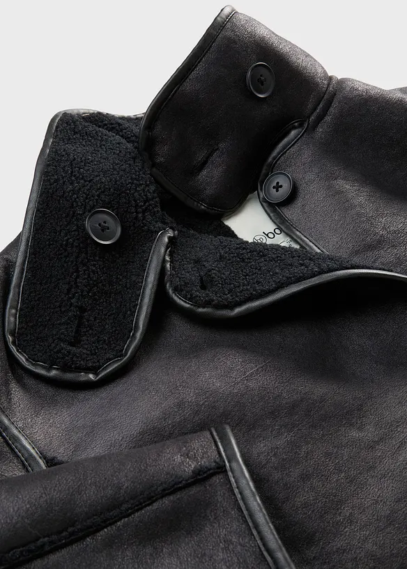 Giacca oversize di montone sintetico, bonprix