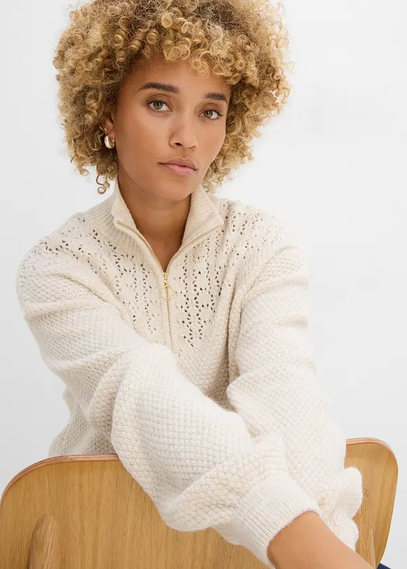 Maglione traforato con collo alto e zip, bonprix