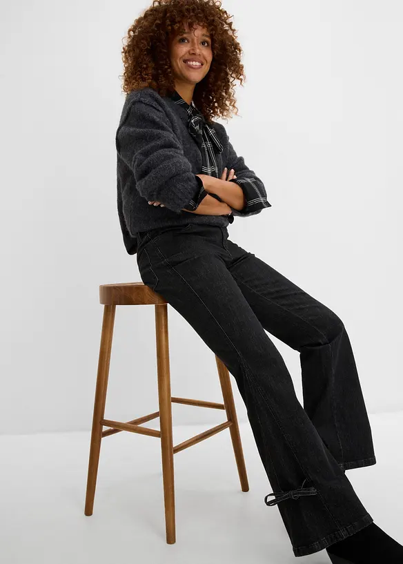 Jeans bootcut, vita alta, bonprix