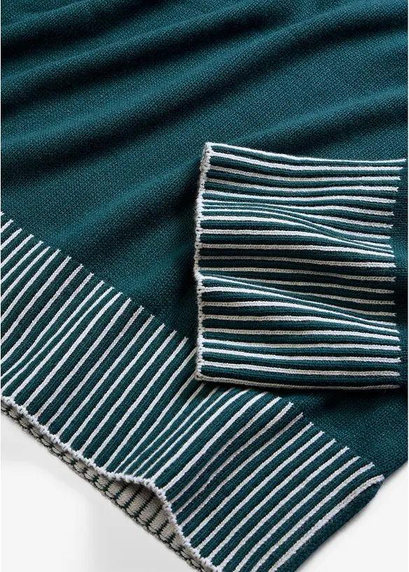 Maglione con collo a lupetto in misto cachemire morbido, bonprix