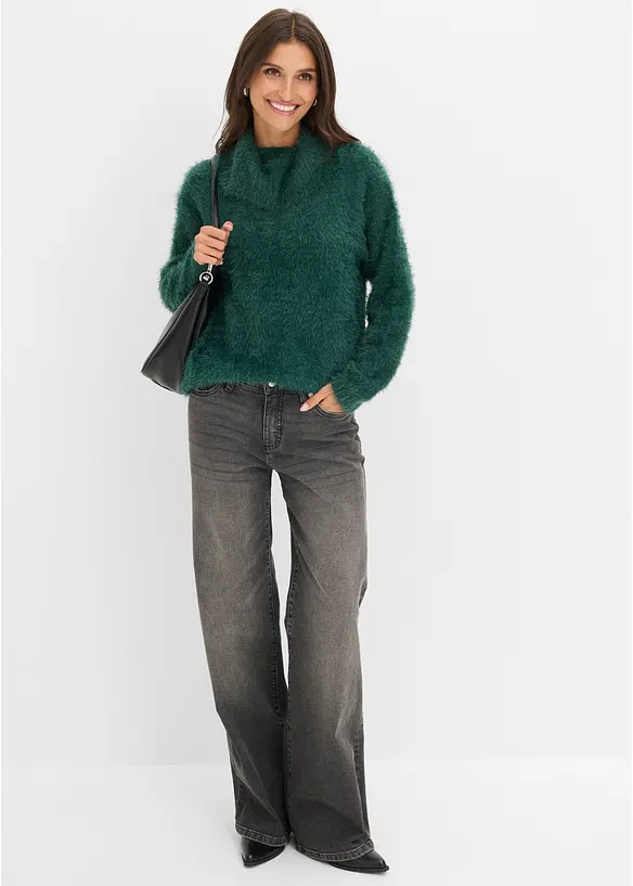 Maglione a collo alto in morbido filato effetto piume, bonprix