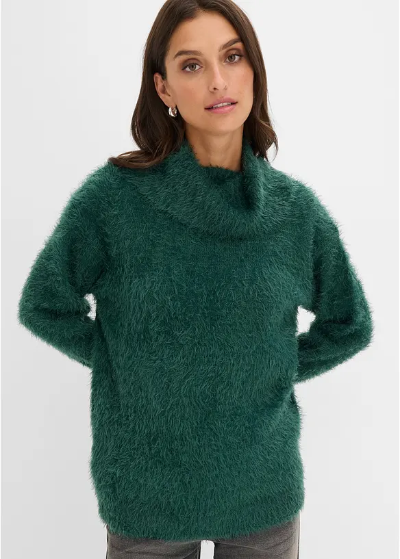 Maglione a collo alto in morbido filato effetto piume, bonprix