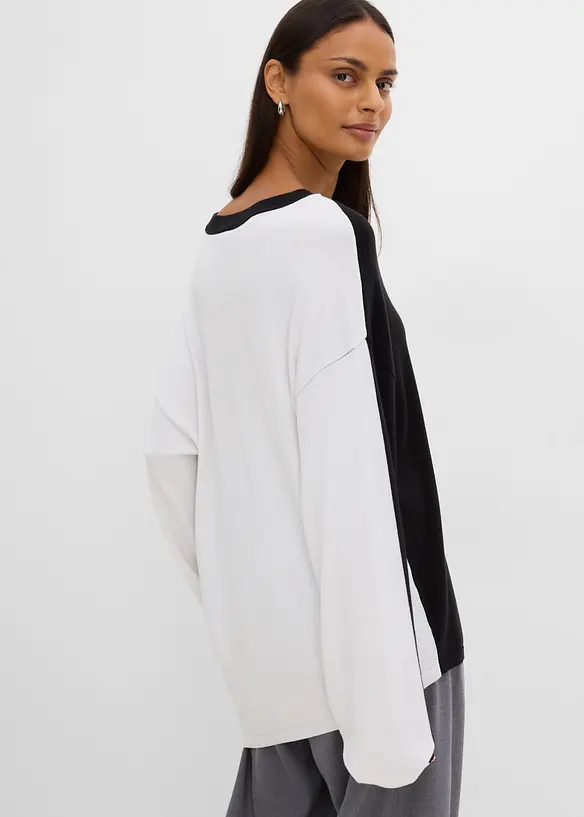 Maglione asimmetrico in morbido misto viscosa, bonprix