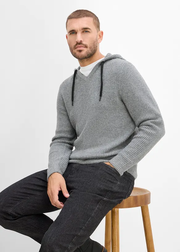 Maglione in filato a coste morbido con cappuccio, regular fit, bonprix