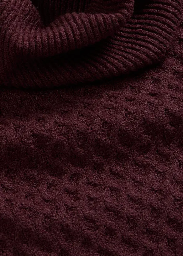 Abito in maglia aderente con collo alto, bonprix