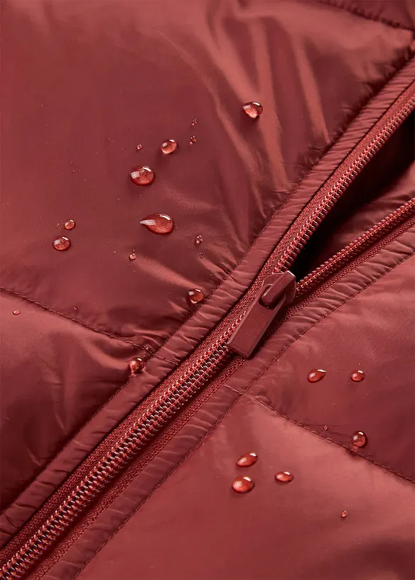 Piumino con piume riciclate, bonprix