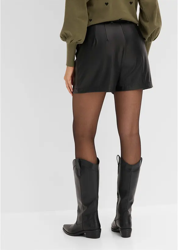 Shorts in similpelle con cintura, bonprix
