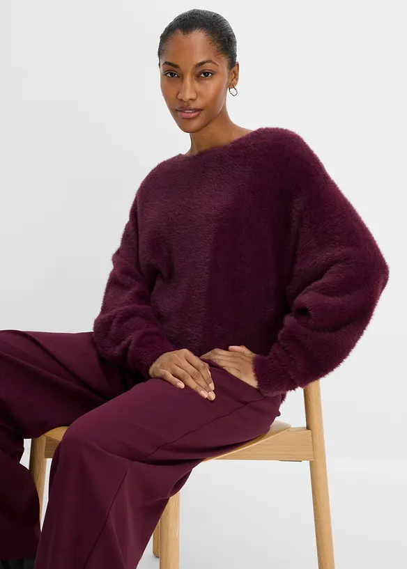 Maglione lungo in filato piumato morbido, bonprix
