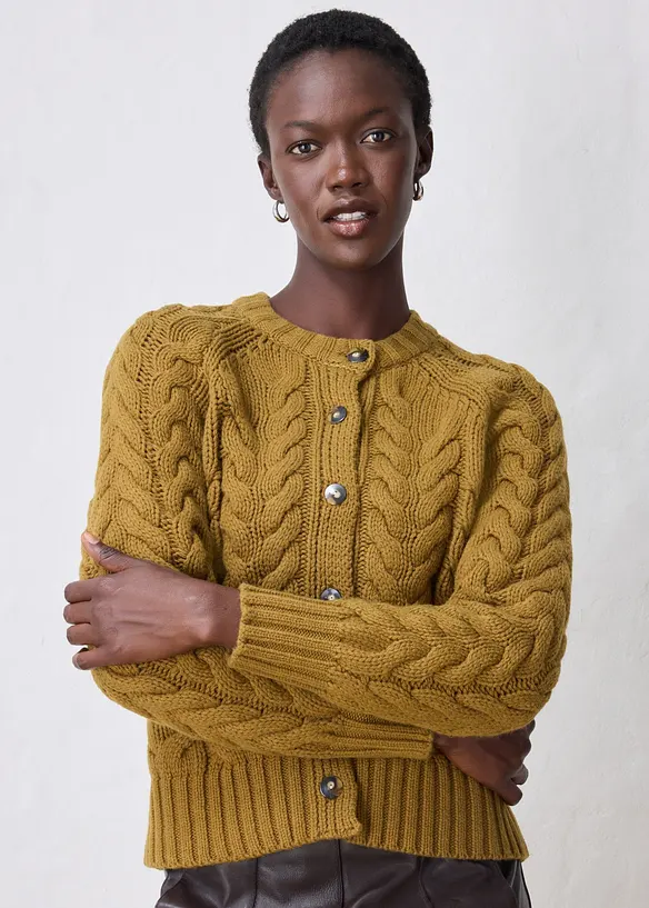 Cardigan in fine lana merino a maglia grossa con motivo a trecce, bonprix