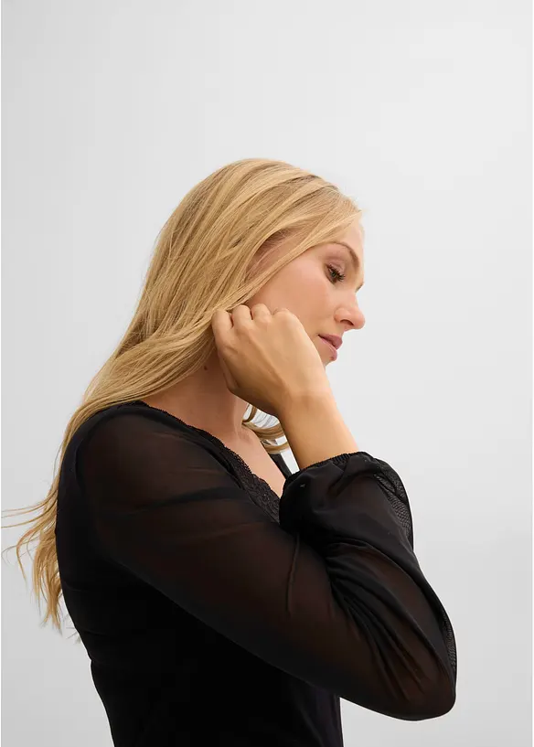 Maglia a maniche lunghe con guarnizione in pizzo sullo scollo a V, bonprix