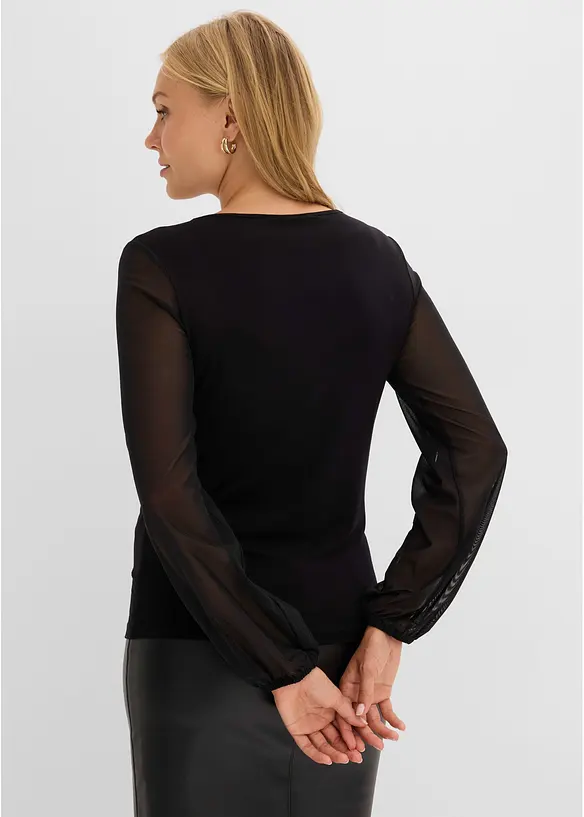 Maglia a maniche lunghe con guarnizione in pizzo sullo scollo a V, bonprix
