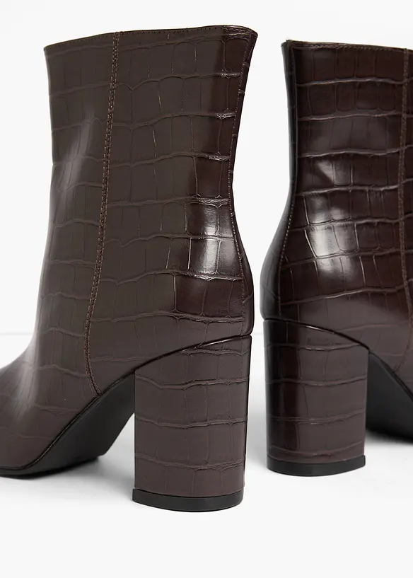 Stivaletti animalier, bonprix