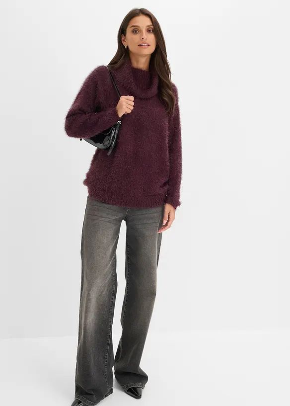 Maglione a collo alto in morbido filato effetto piume, bonprix