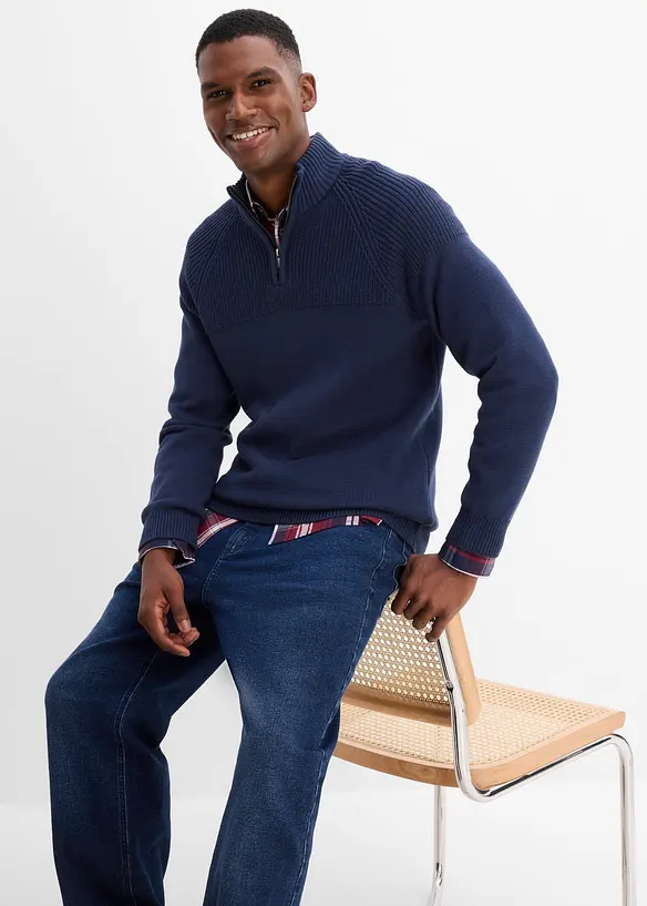 Maglione con collo alto e zip, regular fit, bonprix