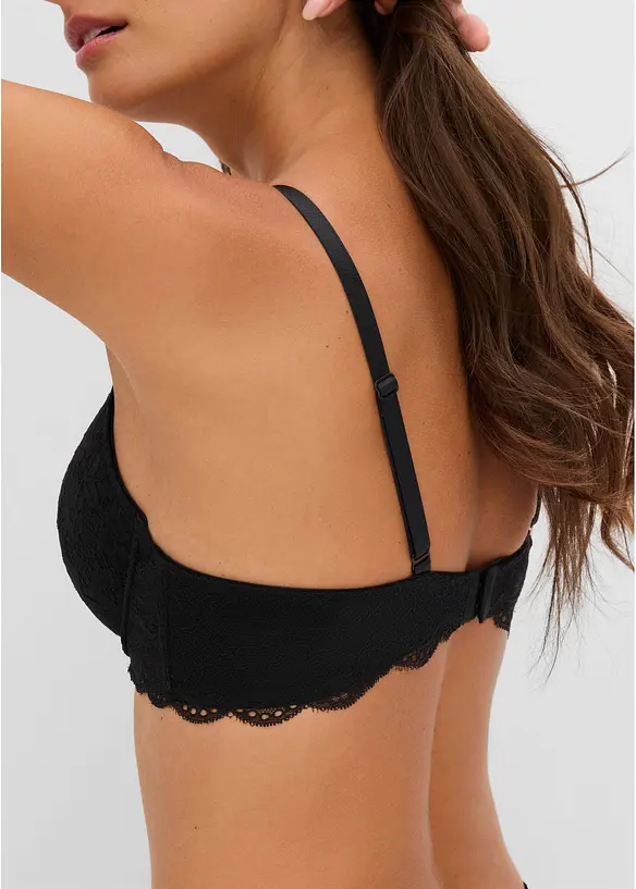 Reggiseno con coppe preformate e pizzo delicato, bonprix