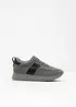 Sneaker con plateau, bonprix