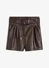 Shorts in similpelle con cintura, bonprix