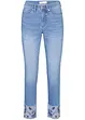 Jeans con ricami, bonprix